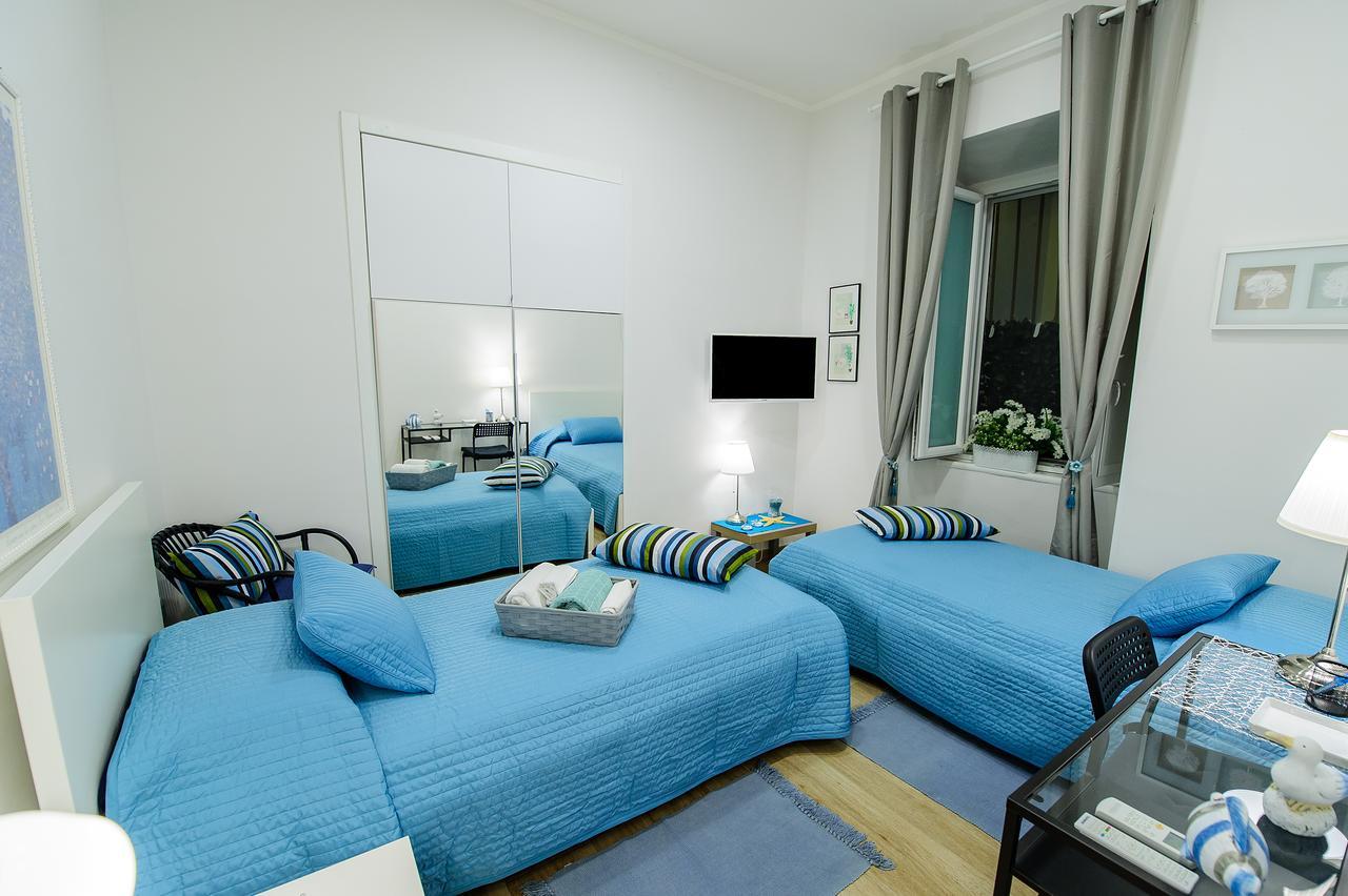 Margherita'S Apartment Салерно Экстерьер фото